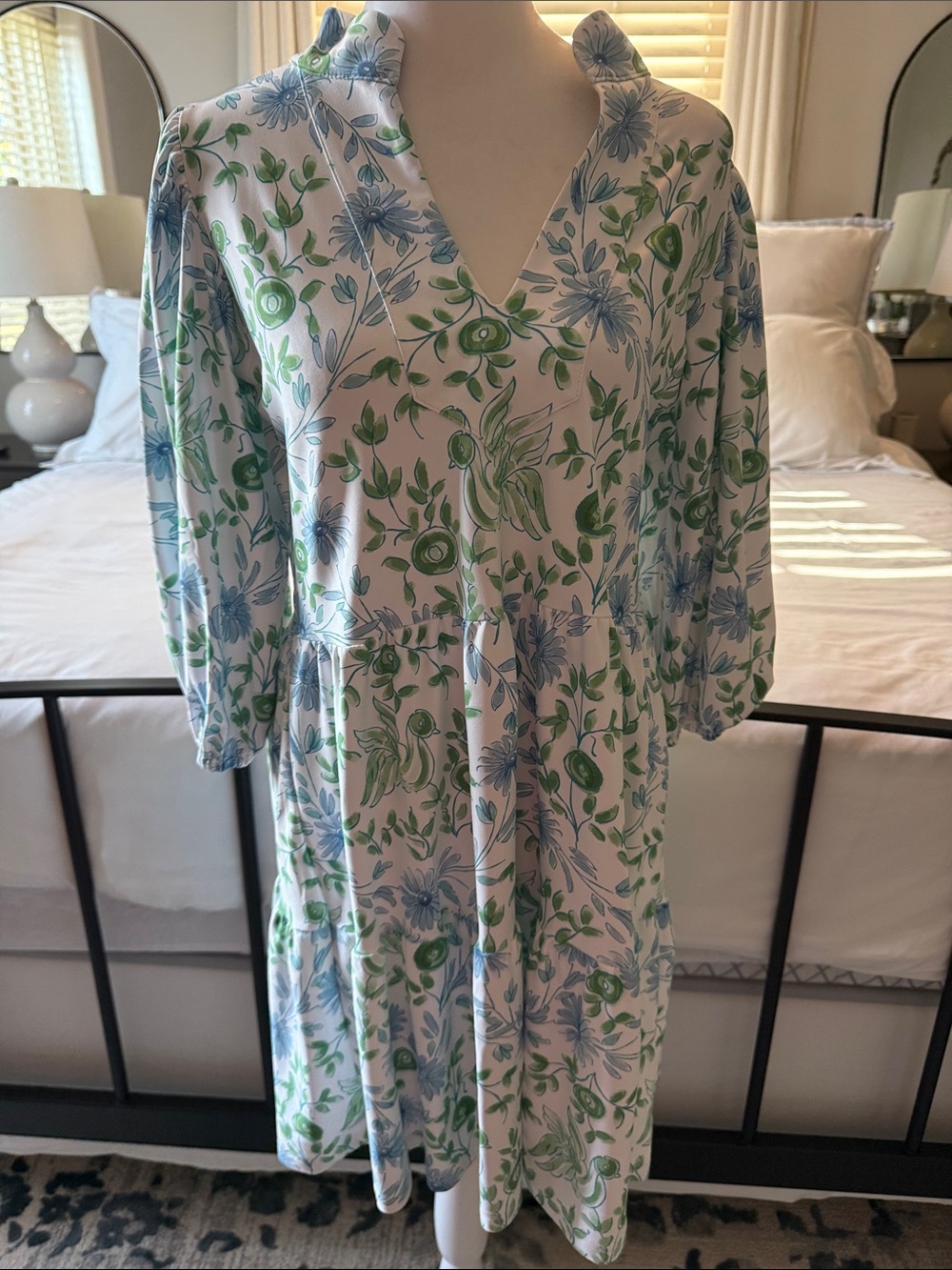 Smith & Quinn Tory Sitting Birdies Dress